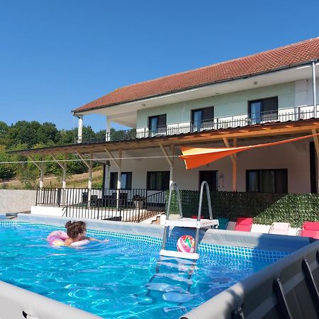 Casa Geppo - Camere De Inchiriat Ieşelniţa Eksteriør billede